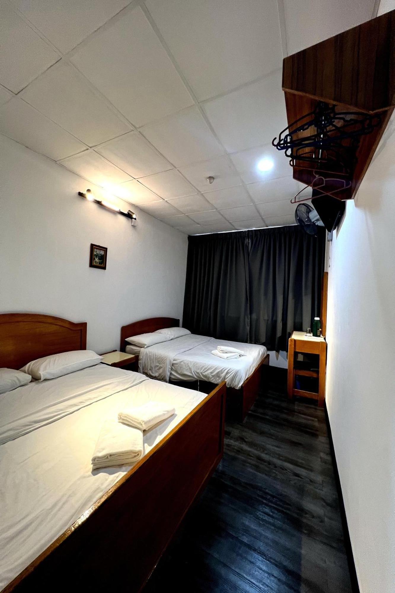 Madani Muslim Hotel Cameron Highlands Bagian luar foto