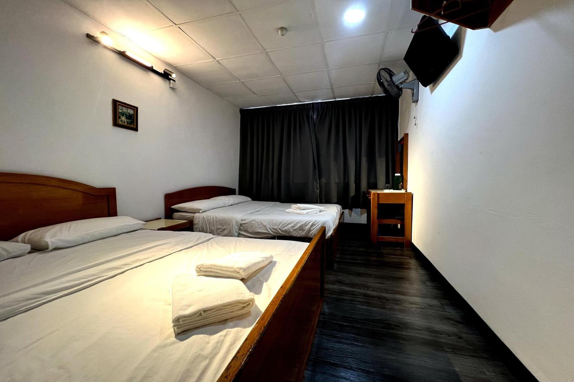 Madani Muslim Hotel Cameron Highlands Bagian luar foto